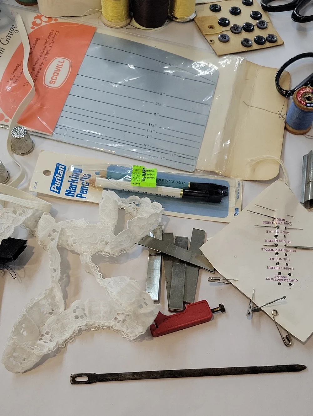 Sewing Notions Lot with Thread Spools & Scissors - Multi